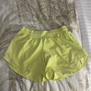Lululemon hotty totty shorts